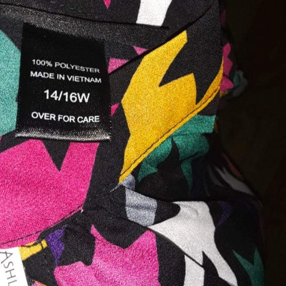 ✅Ashley Stewart's Houndstooth Multicolored Top✅ - Picture 2 of 6